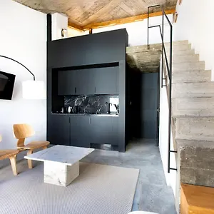 Estudios Nuevos En Calle Carril Cerca Del Centro Apartment