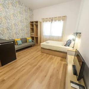 Lovely In The Heart Of Free Swimming Pool Appartement